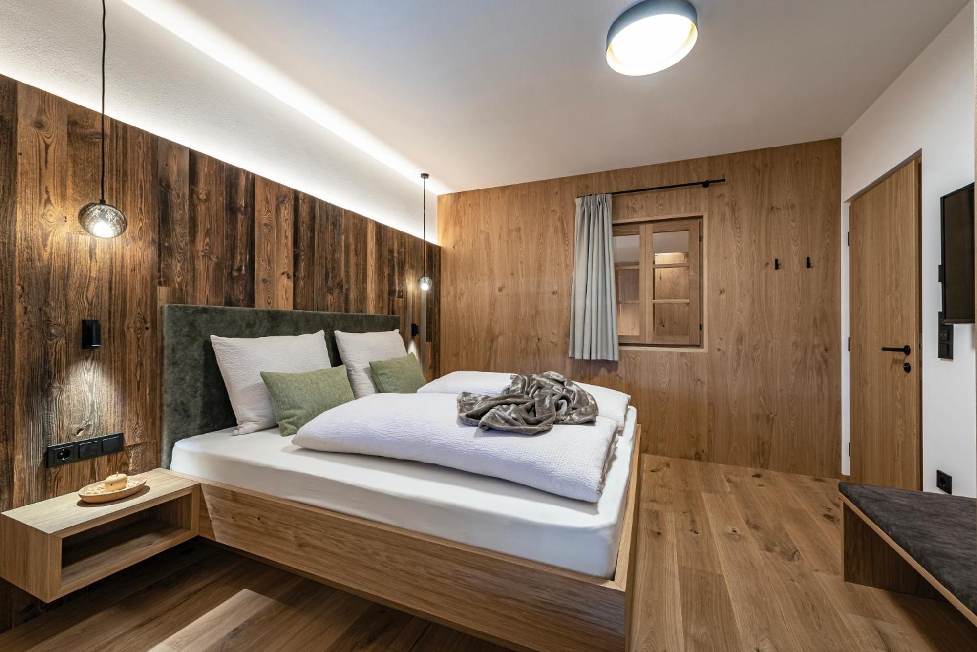 Trinnerhof- Hof Chalets Und Obsthof Mit Zimmer Natz-Schabs Eksteriør billede