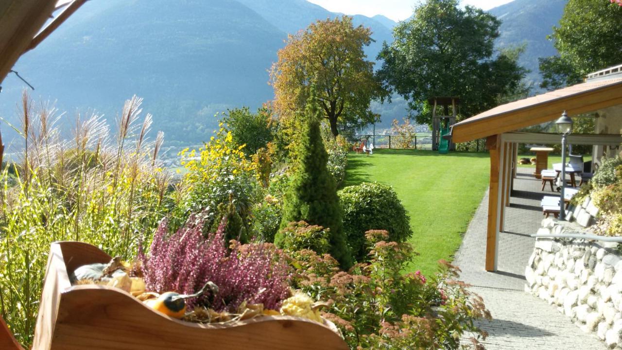 Trinnerhof- Hof Chalets Und Obsthof Mit Zimmer Natz-Schabs Eksteriør billede